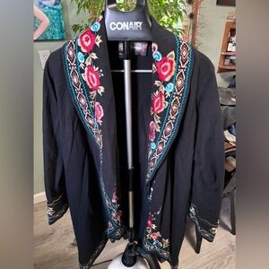 Vintage collection black robe sweater, so pretty, fits size large, extra large